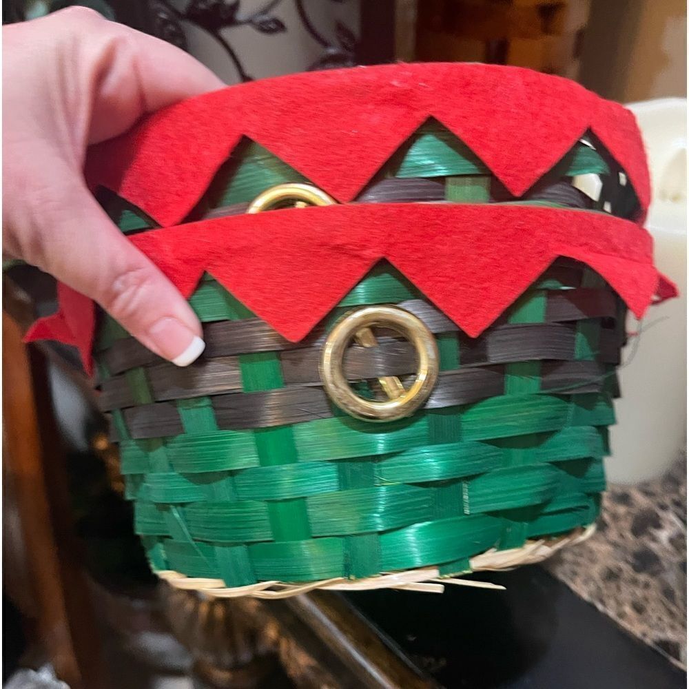 7 Elf Themed Baskets Set of 2! Box7 boxyb1